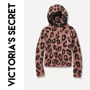 Victoria’s Secret Hooded cheetah sweater | PINK